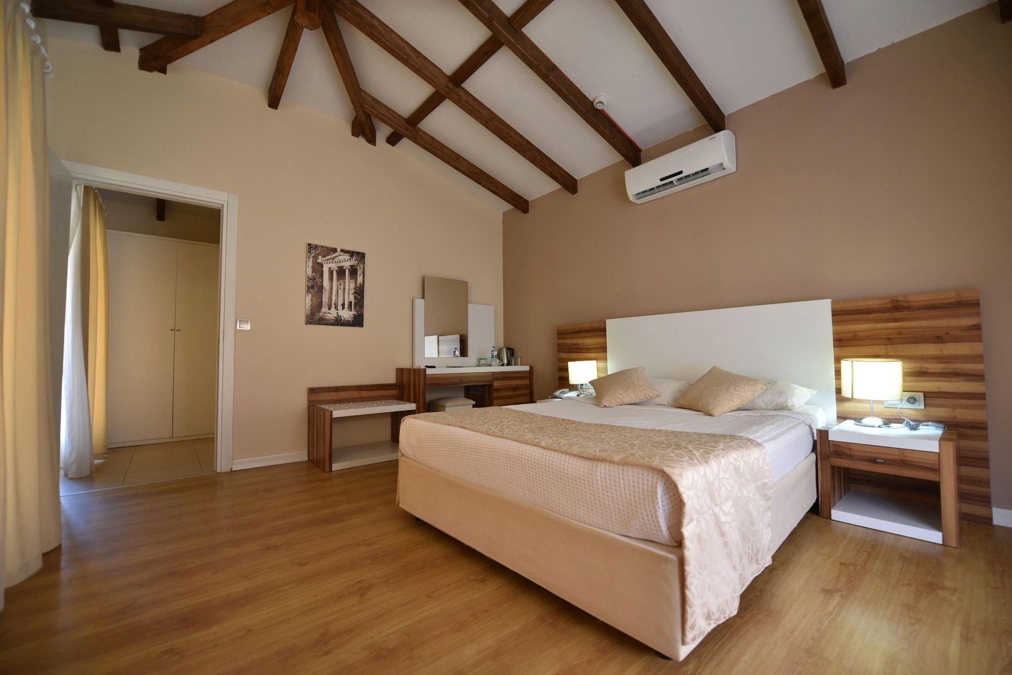 Sahra Su Holiday Village&Spa Oludeniz Bagian luar foto