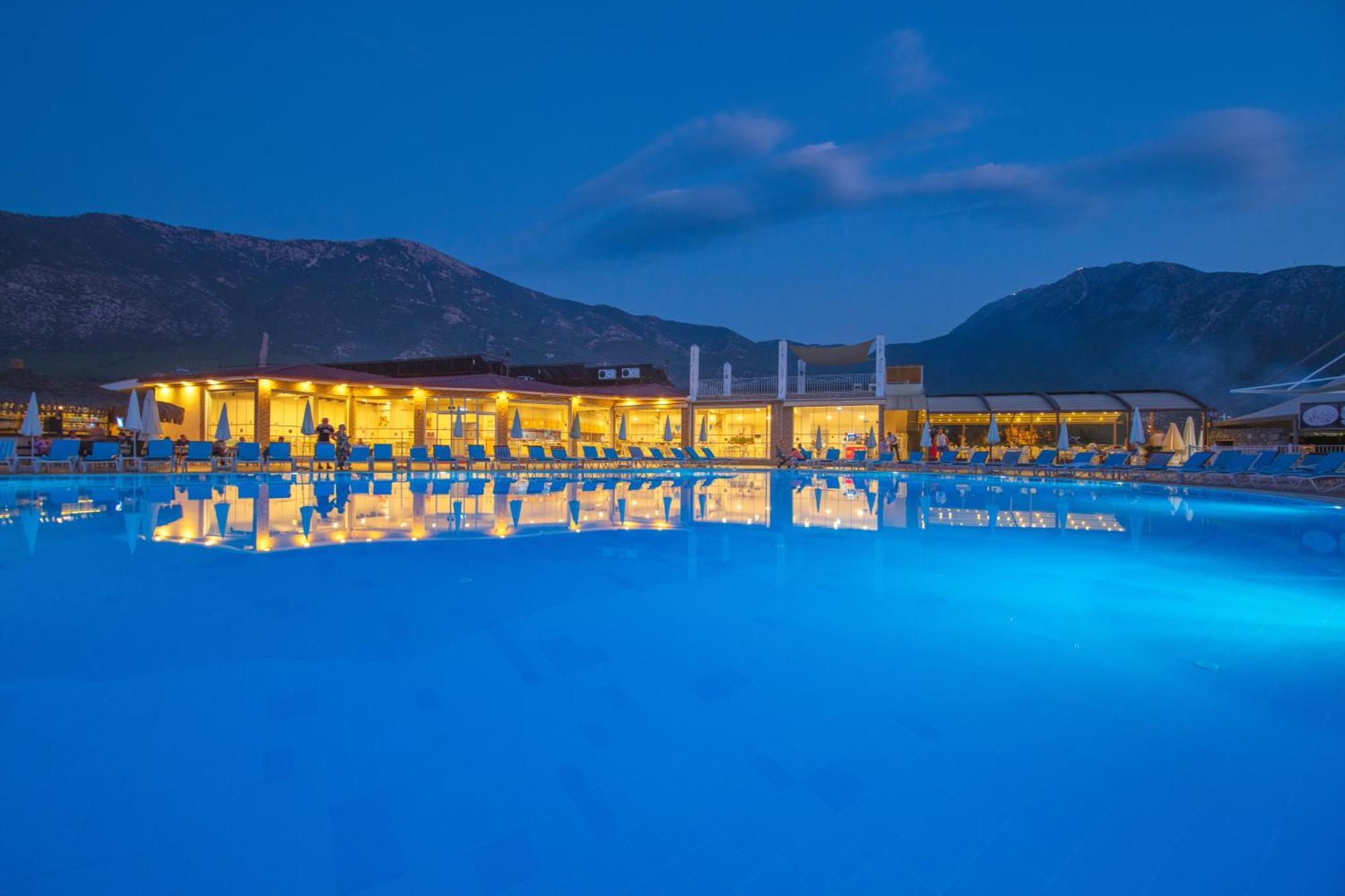 Sahra Su Holiday Village&Spa Oludeniz Bagian luar foto