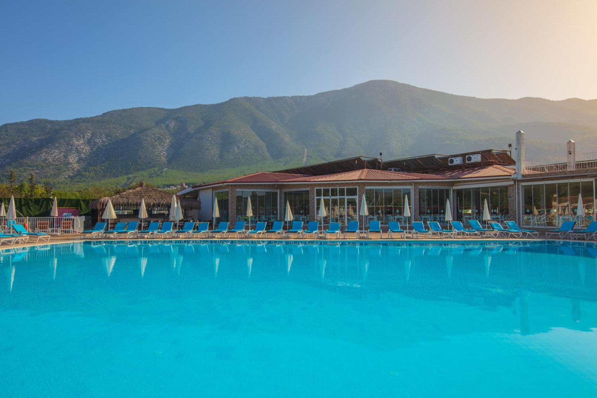 Sahra Su Holiday Village&Spa Oludeniz Bagian luar foto