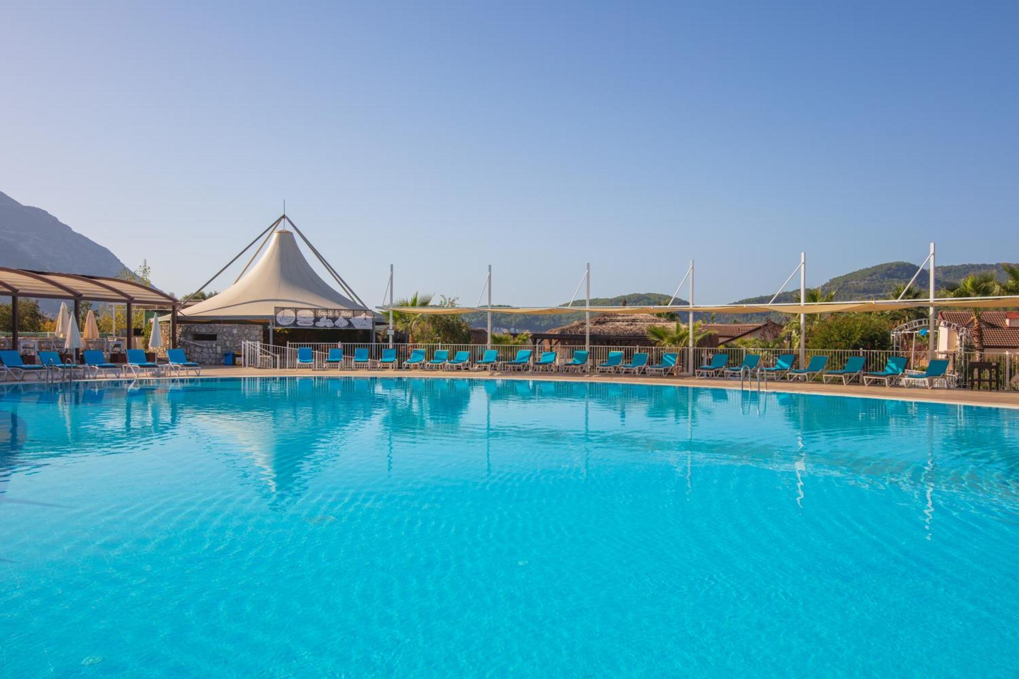 Sahra Su Holiday Village&Spa Oludeniz Bagian luar foto